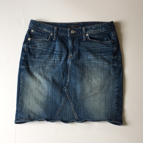 Banana Republic Dresses & Skirts - Banana Republic | denim skirt